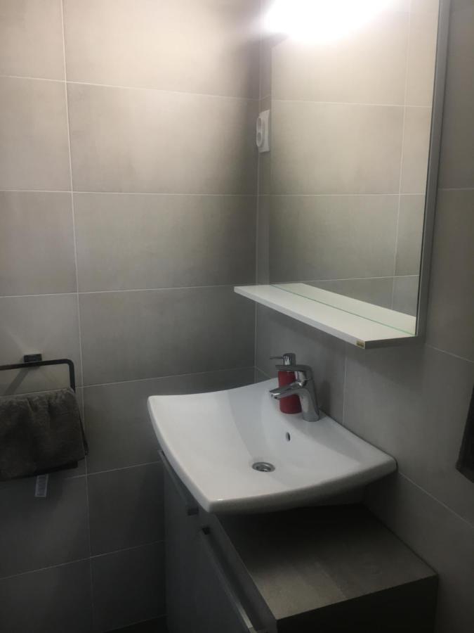 Apartman Mercedes Seghedin Exterior foto