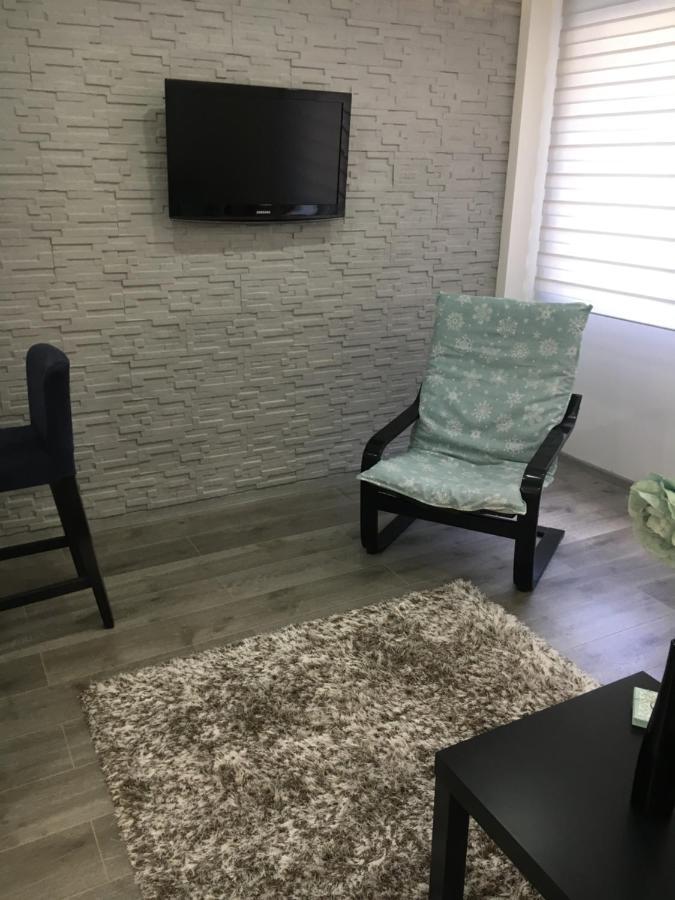 Apartman Mercedes Seghedin Exterior foto