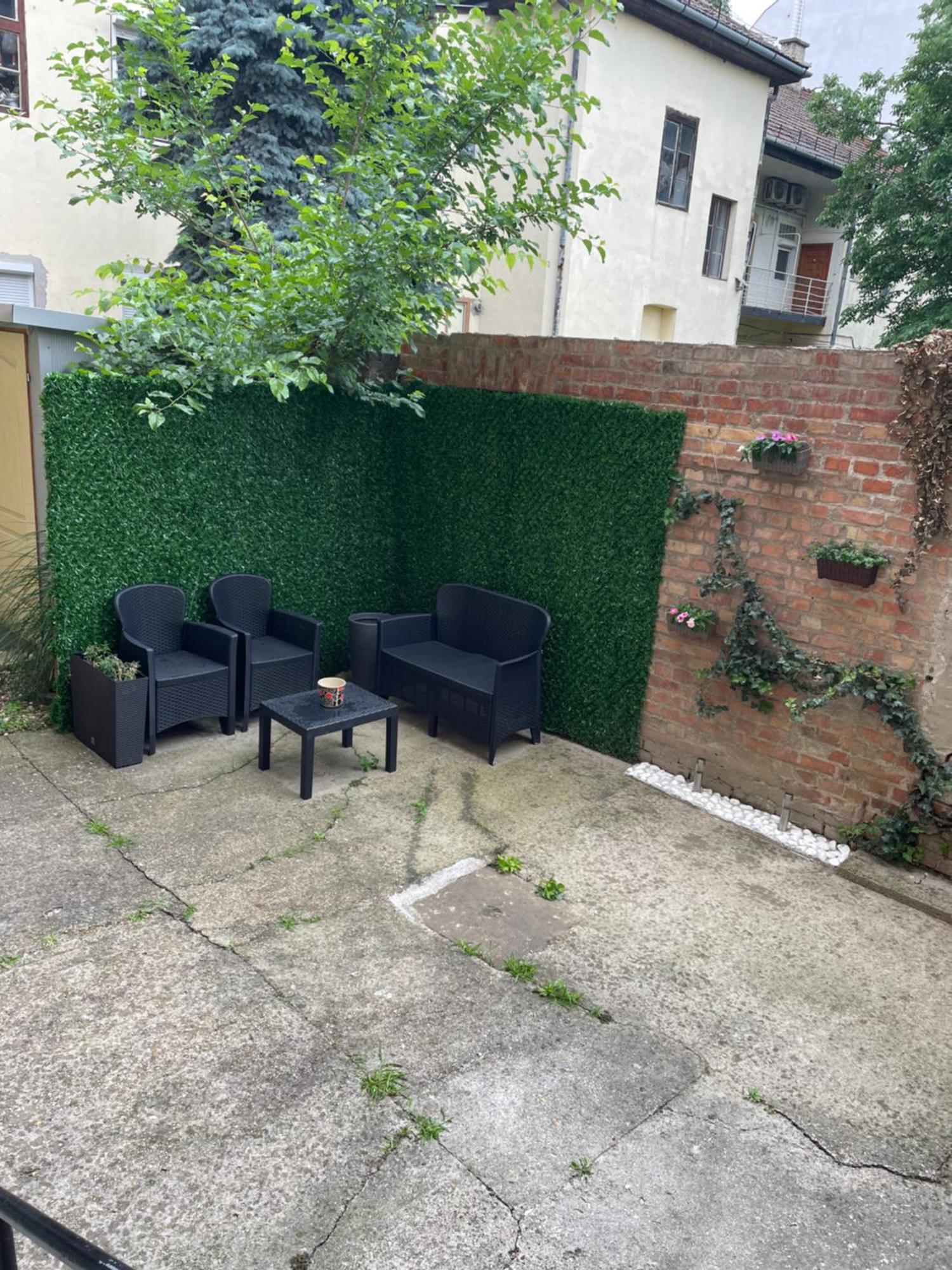 Apartman Mercedes Seghedin Exterior foto